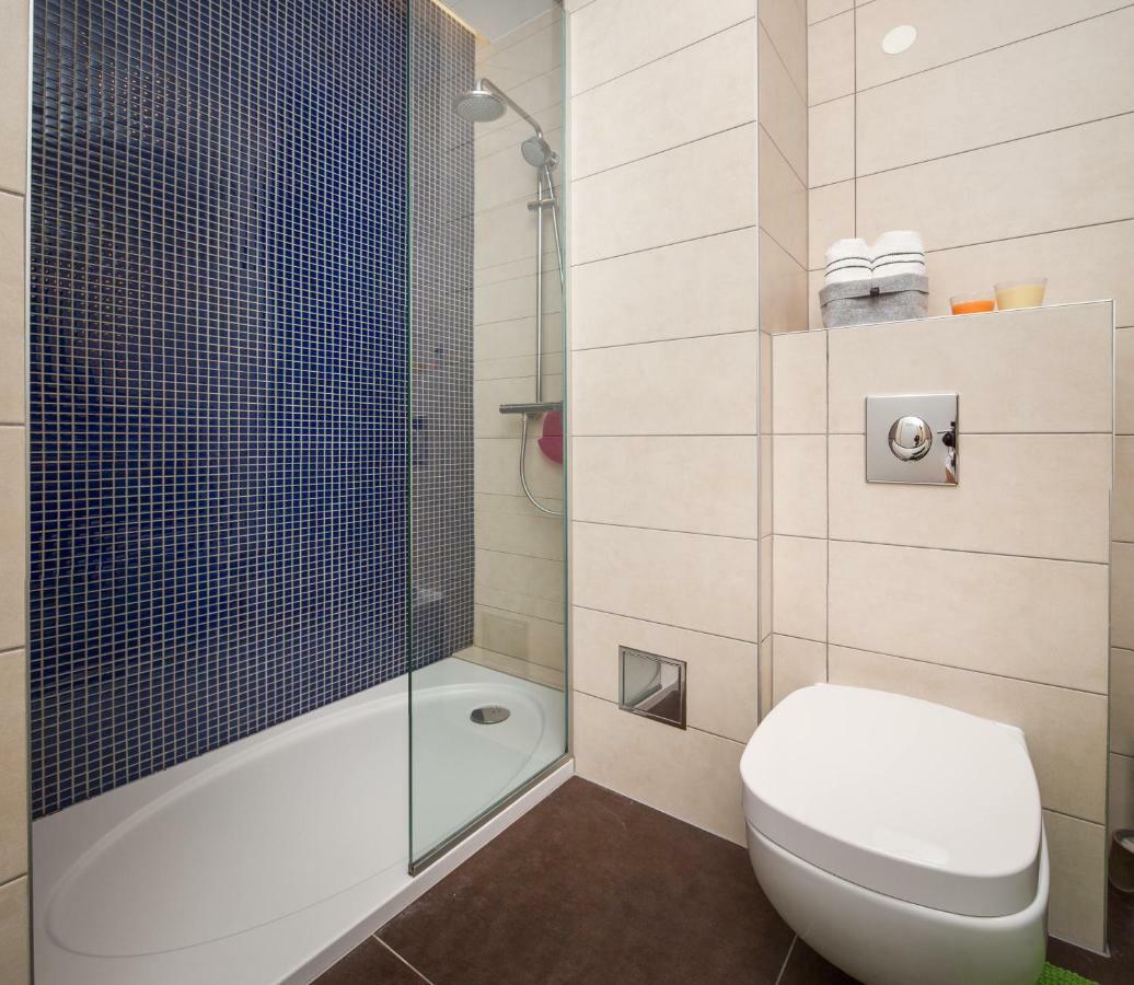 Apartments Blue Maris Znjan Split Ngoại thất bức ảnh